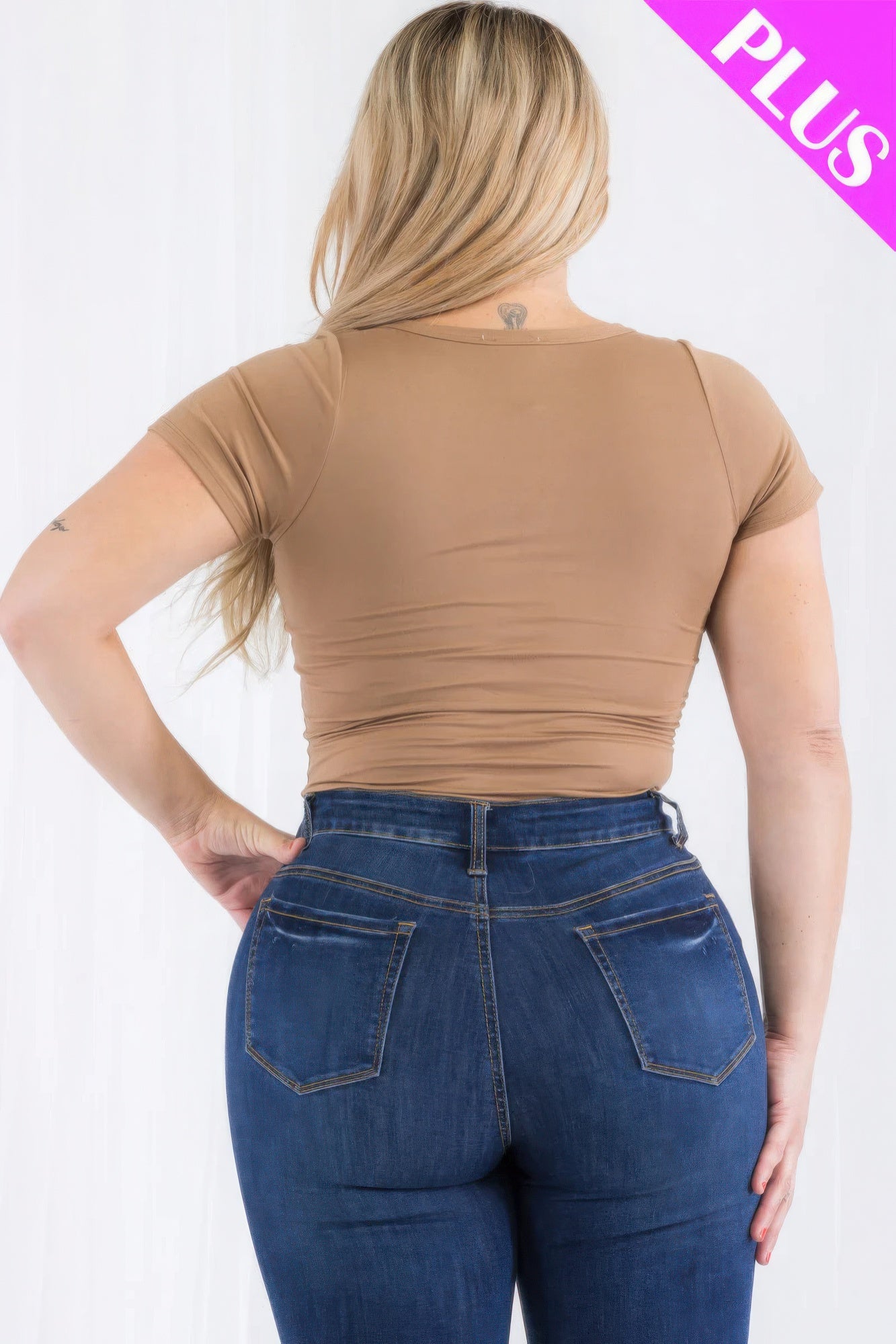 <1>'Men's and Women's clothing for Year-round "<1/>